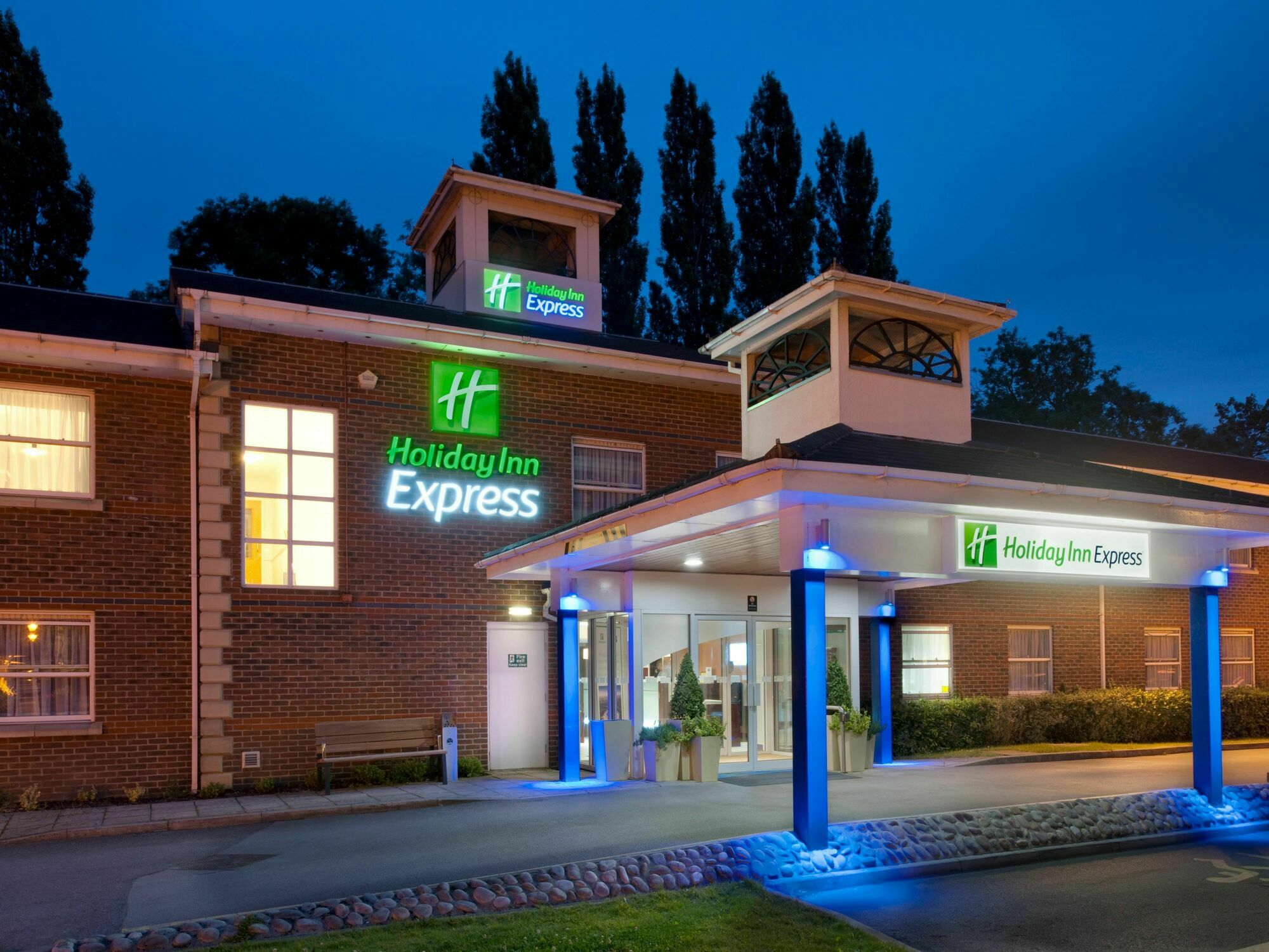 Holiday Inn Express Leeds-East By Ihg Leeds  Esterno foto